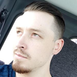 Meet your Posher, Julio